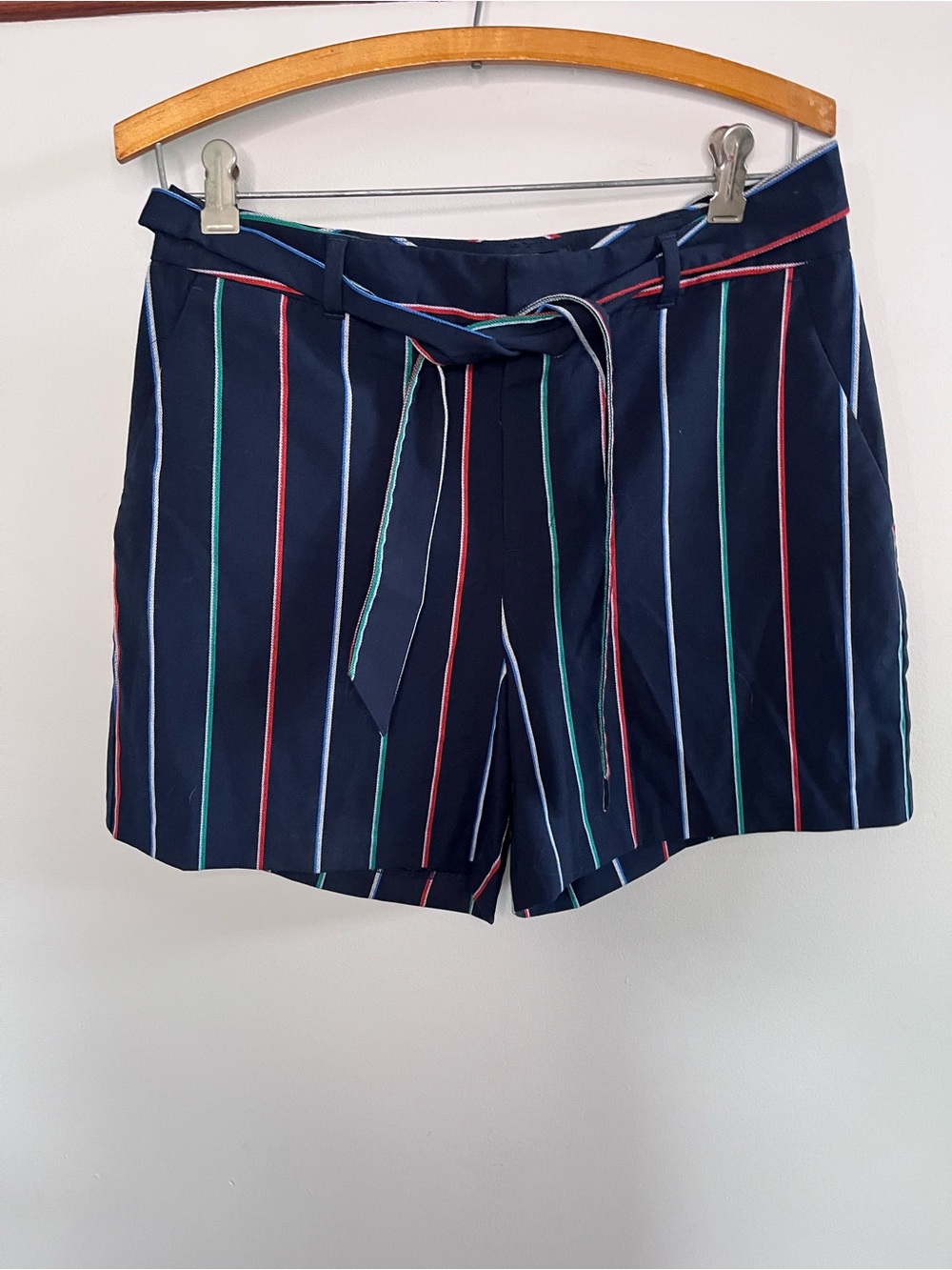 Banana Republic Womens Navy Blue Striped Tie Waist Shorts Size 6 High Rise